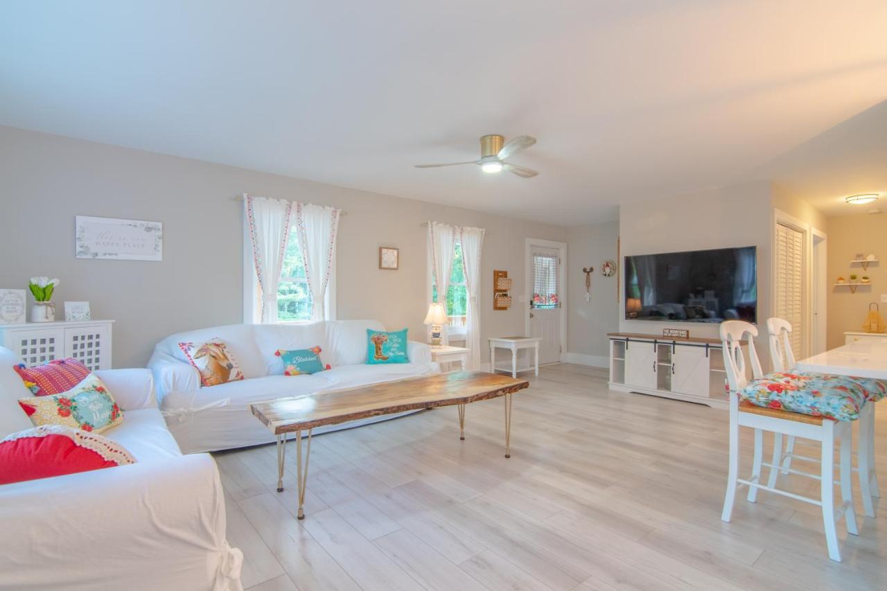 Newly Remodeled Luxury Cottage With Mountain Views Sparta Zewnętrze zdjęcie